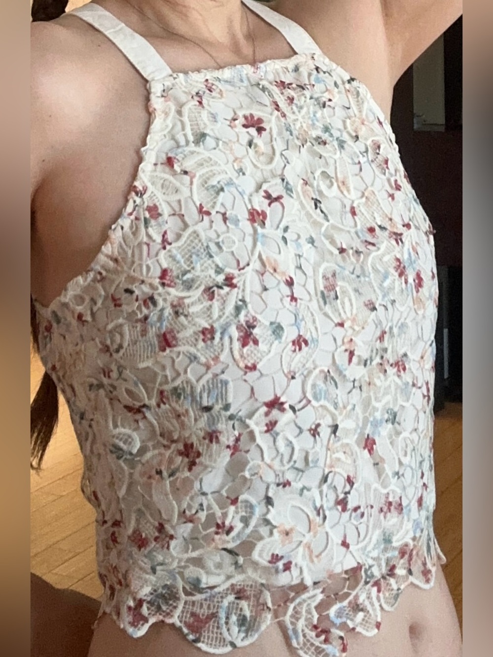 Abercrombie&Fitch Woman’s Halter Crop Floral Top Size Small - Picture 11 of 12